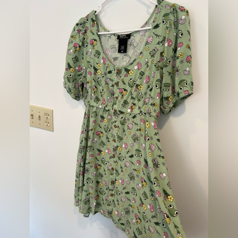 Thorn and Fable, Green Frog 🐸 Floral Midi Dress from hot topic